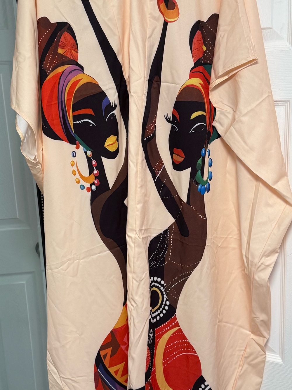 SHEIN Cream Maxi Kaftan with Colorful African-Inspired Print - Picture 5 of 6